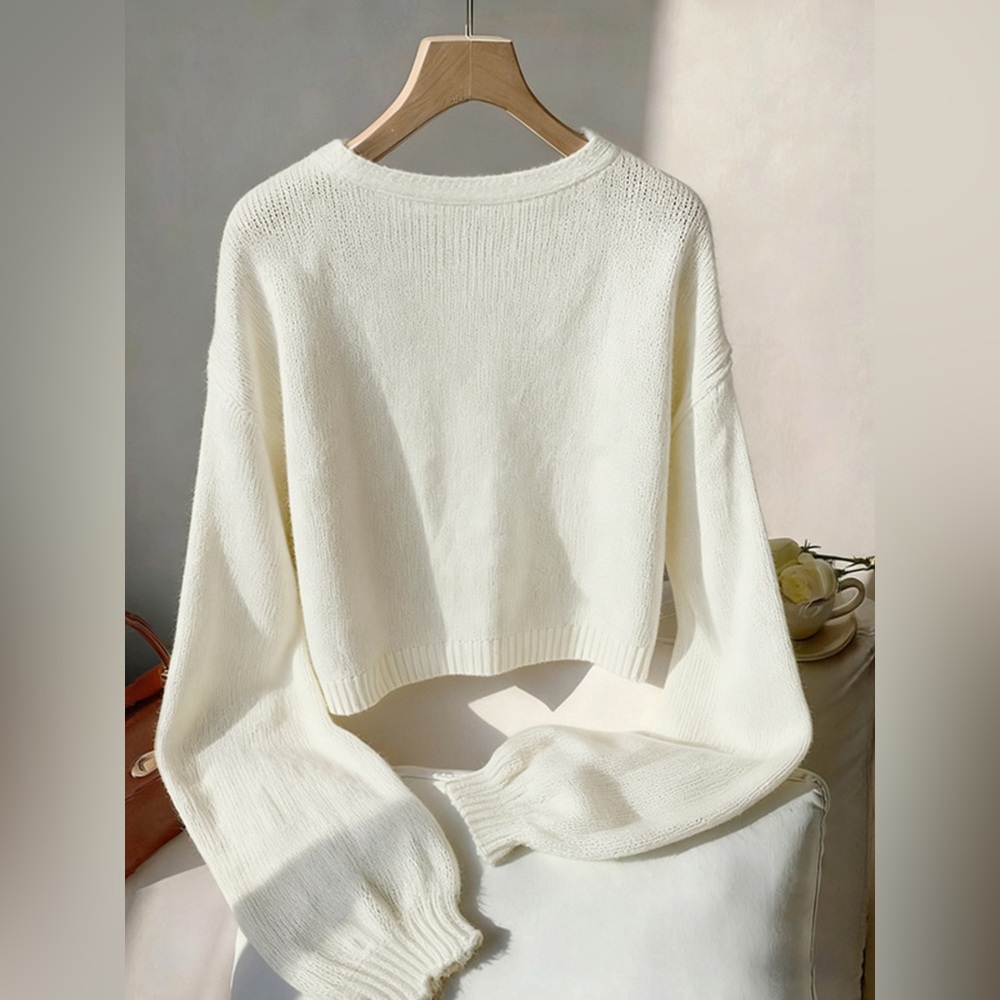 Bow-Knot Embellished V-Neck Cardigan - Picture 3 of 6